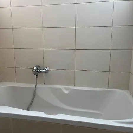 Hurka - 15 Min Do Centra, Garaz Apartment Prague