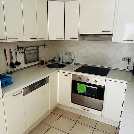 Apartment Hurka - 15 Min Do Centra, Garaz Prague